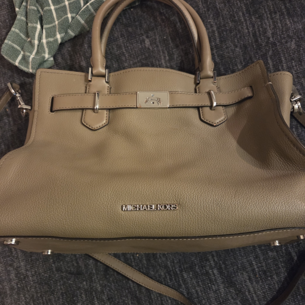 Michael Kors Tan Leather Handbag